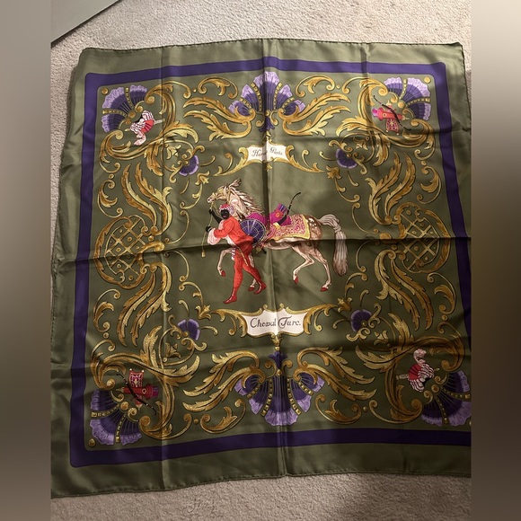 Hermes scarf EUC